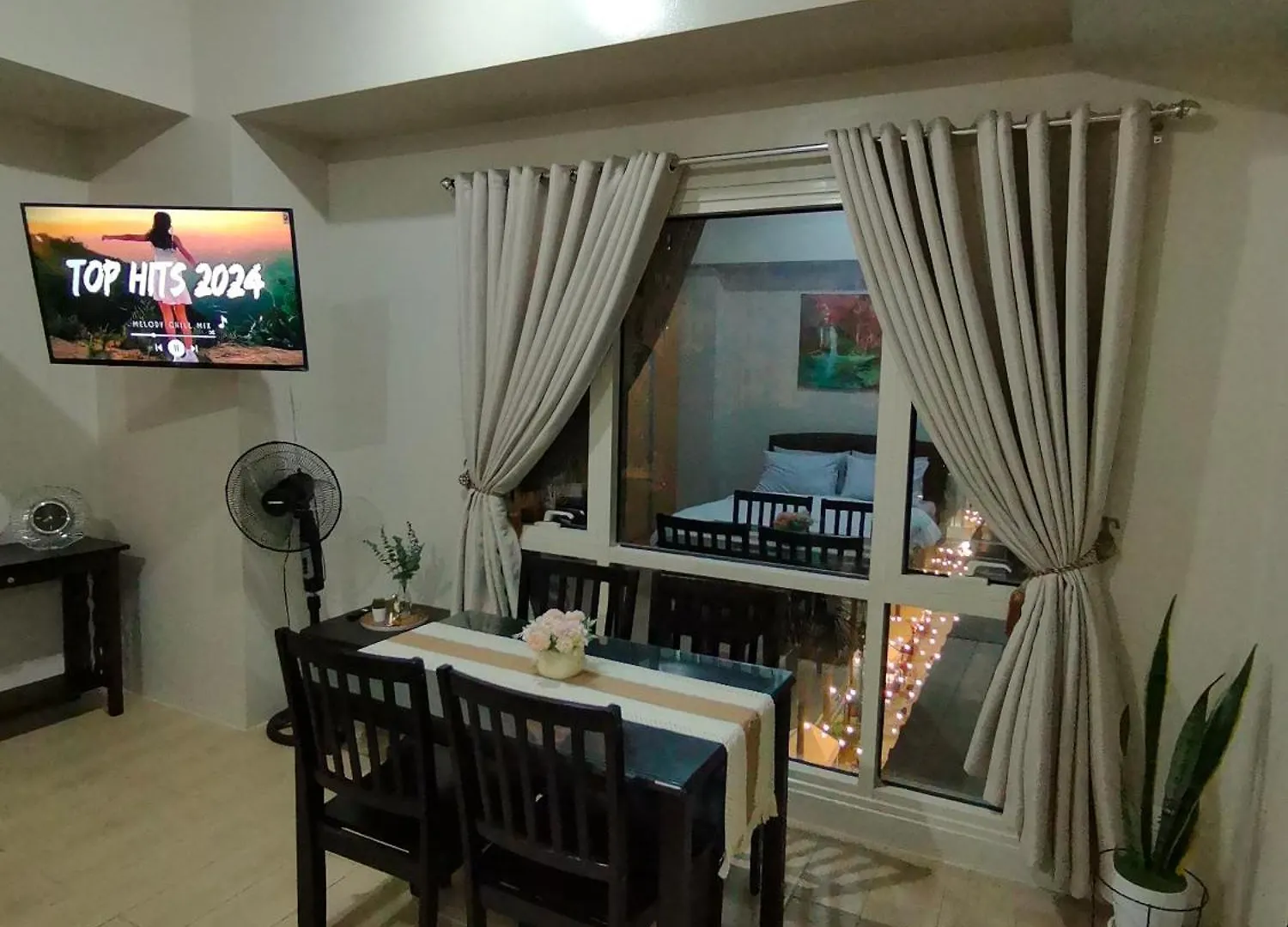 Roomy Condotel Across Naia Terminal 3 Manila Philippines
