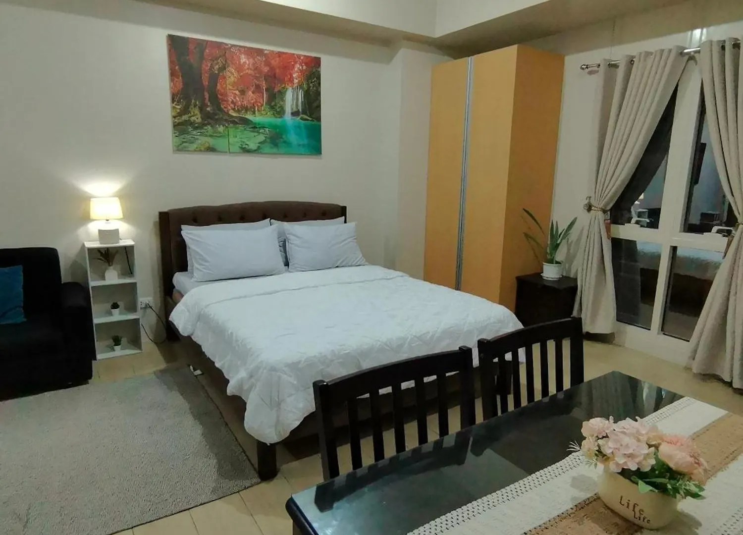 Roomy Condotel Across Naia Terminal 3 Manila 0*,  Philippines